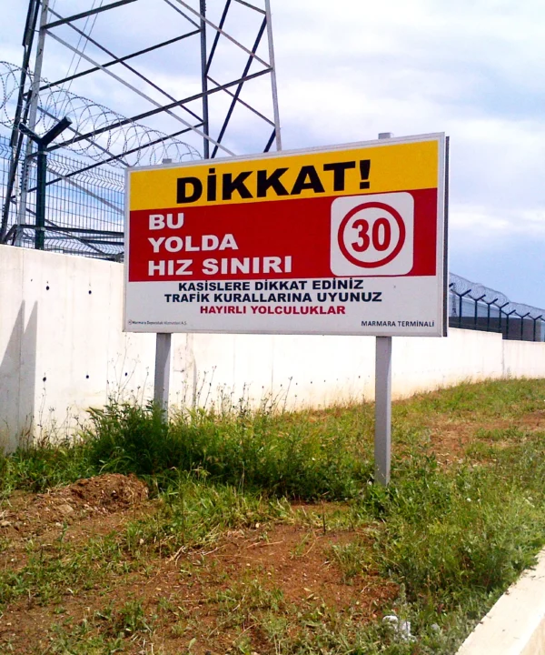 yol arazi tabelası - zade tanıtım (5)